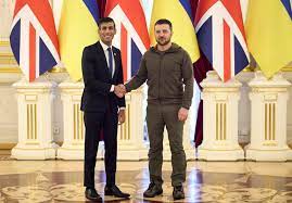 UK’s Sunak meets Zelenskyy in Kyiv, offers new arms for Ukraine