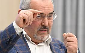 Putin’s antiwar rival blocked from contesting Russia presidential election